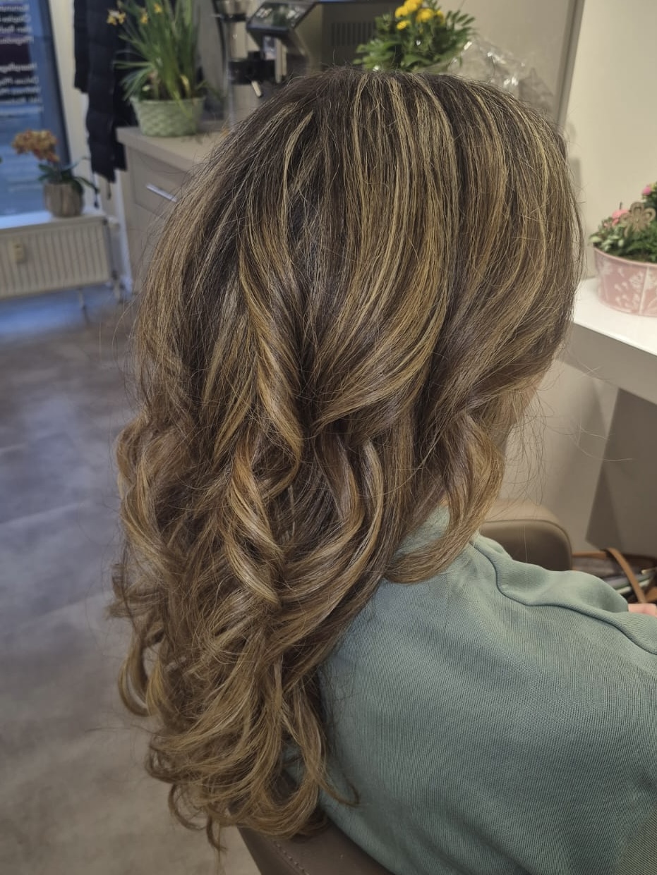 hairdesign-by-nicole-haarfarbe-styling-essen-heisingen