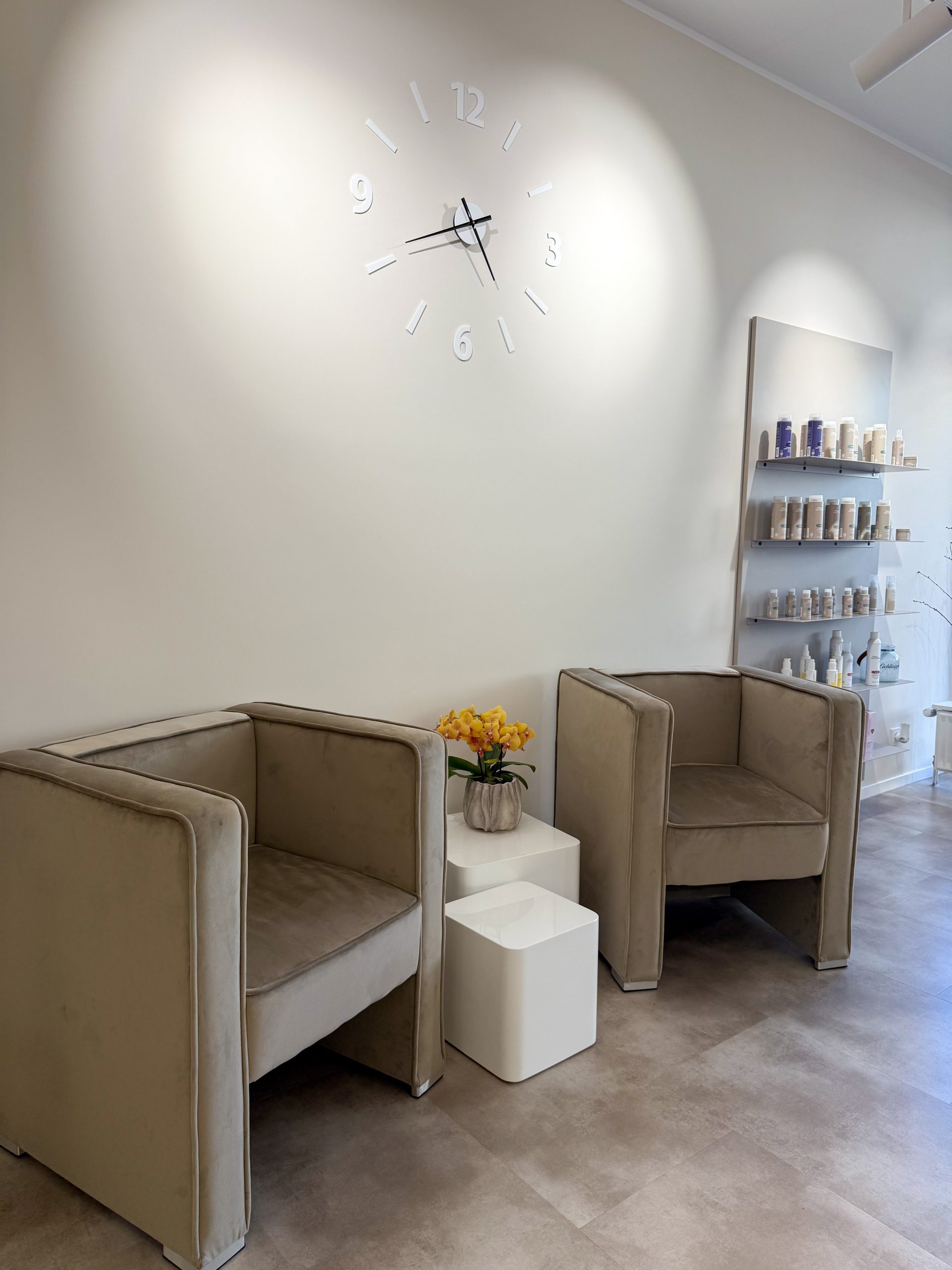 hairdesign-by-nicole-wartebereich-essen-heisingen